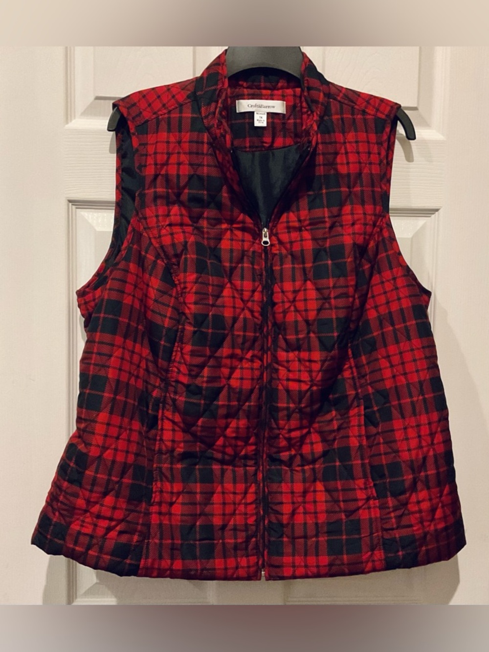 croft & barrow Red and Black Plaid Quilted Vest